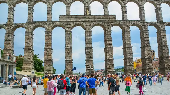 From Madrid: Toledo & Segovia with Cathedral, Alcazar & Lunch 