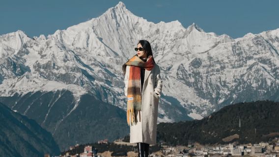 梅里雪山國家公園一日遊來回包車【獨立用車、目的地霧濃頂+金沙江大灣】