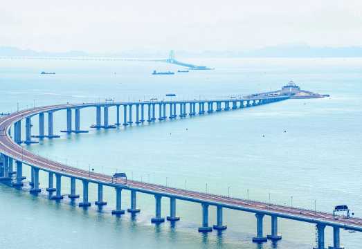 Hong Kong - Macau|Hong Kong Metropark Hotel Mongkok (Prince Edward) to Macau Hotel Royal (via Hong Kong-Zhuhai-Macau Bridge) [Cross-border Business...