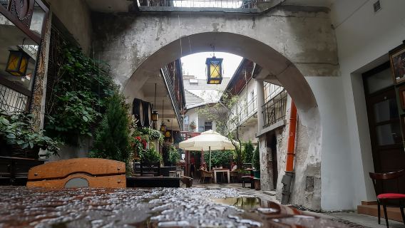 Cracovia: Kazimierz, Fabbrica di Schindler e Ghetto con guida