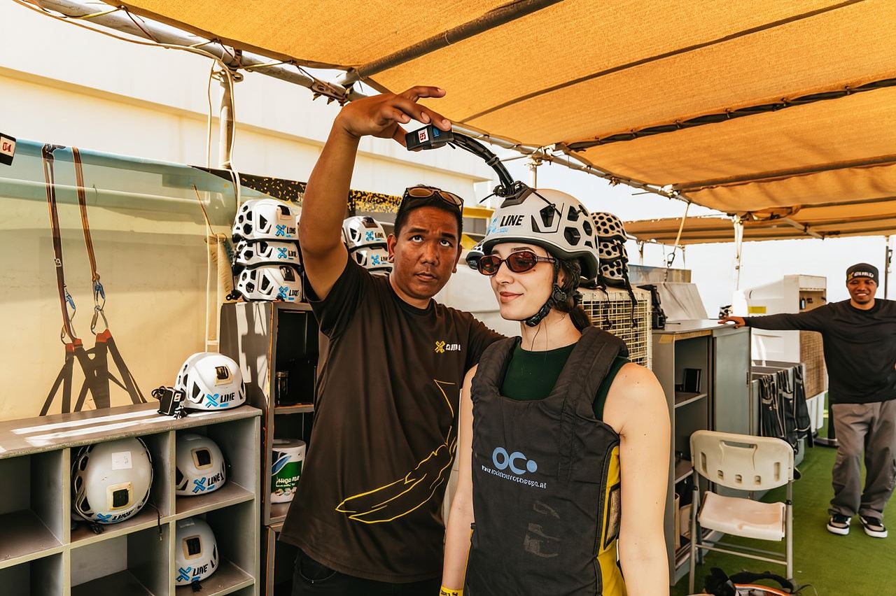 Dubai: Ziplining sul porto turistico con foto e video