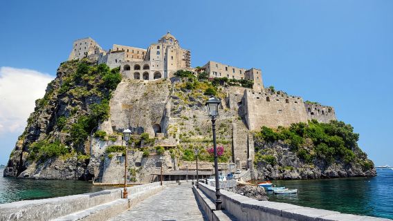 Excursión exclusiva a Isquia desde Sorrento con guía local
