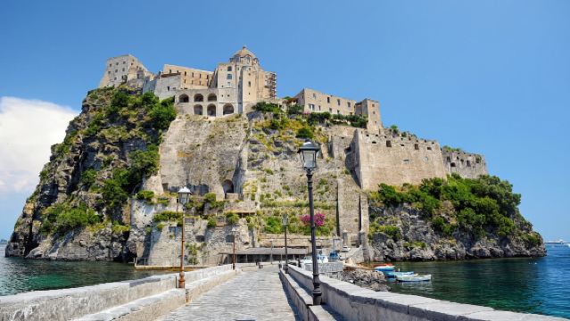 ทัวร์เกาะอิสเคียสุดพิเศษจากซอร์เรนโตพร้อมไกด์ท้องถิ่น