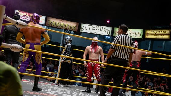 Guadalajara: Auf geht's zu den Wrestlings!