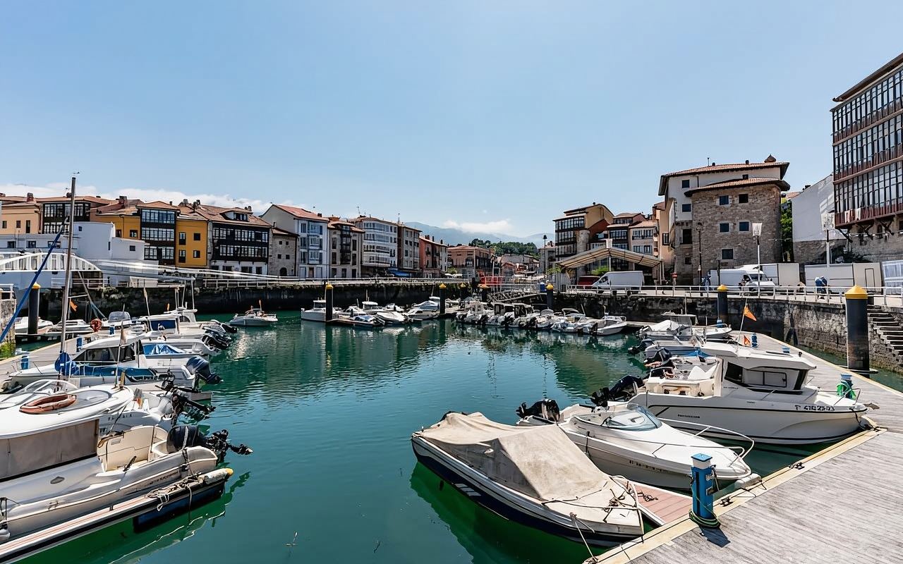 Gijón: Ribadesella, Llanes & San Vicente de la Barquera