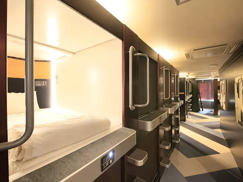 Ueno Station Hostel Oriental 1(Men Only)