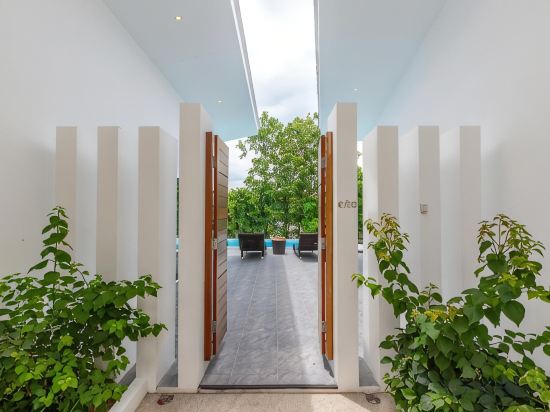 Villa Sawadee, 2 Bedrooms, Chaweng Noi - Tap to explore photos