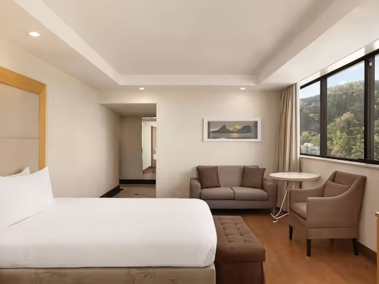 Hilton Copacabana Rio de Janeiro Room Type - Oceanfront Family Suite