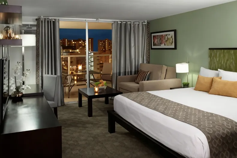 Skyline at Island Colony