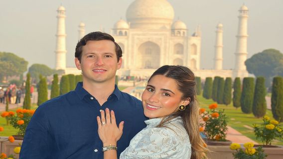 Tur Matahari Terbit Taj Mahal & Benteng Agra Dengan Mobil Dari Delhi dengan Sarapan Bintang 5