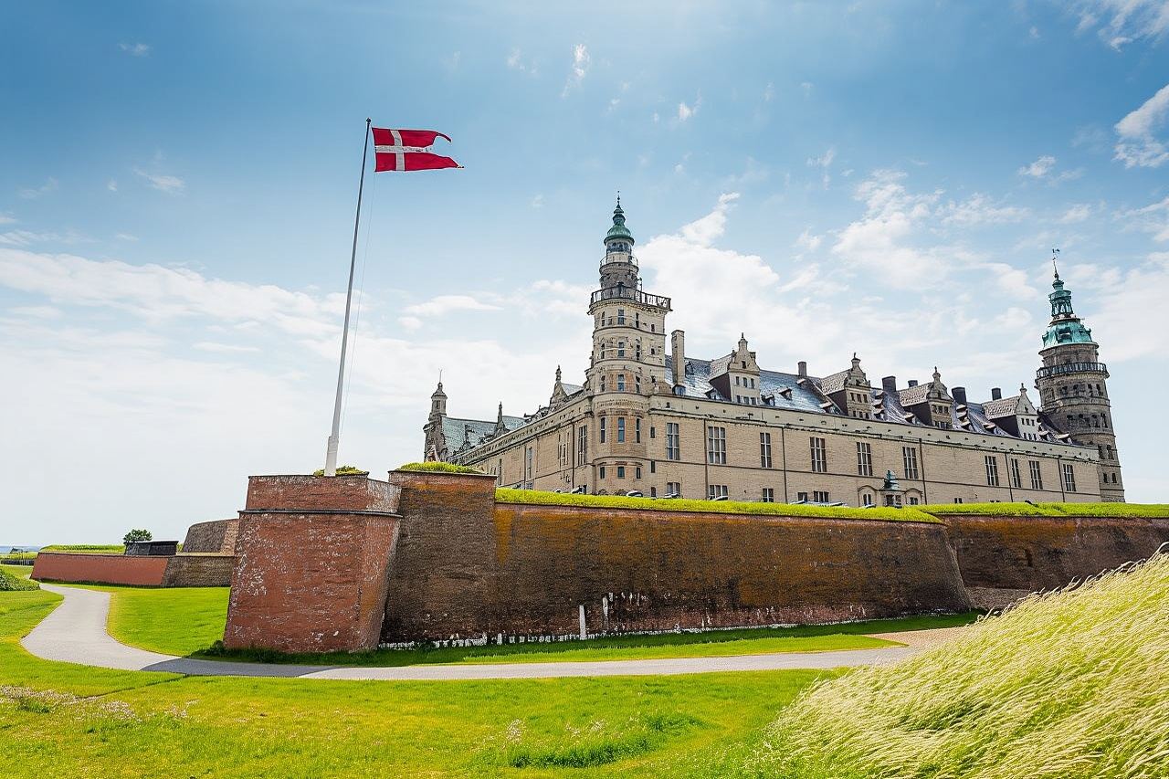 Full-day trip around Copenhagen