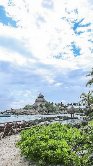 1-day tour to Xcaret Park in Mexico (English-speaking group · Departing from Cancun)