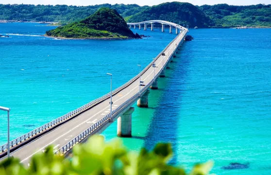 日本北九州門司港懷舊+唐戶市場+角島大橋+元乃隅神社一日遊