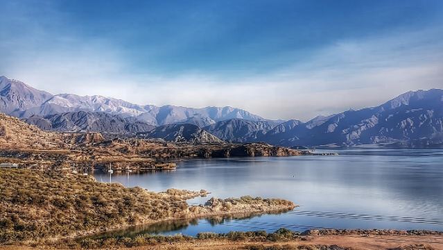 Kleine Gruppe: Tour durch den Aconcagua Park ab Mendoza mit Grill-Mittagessen