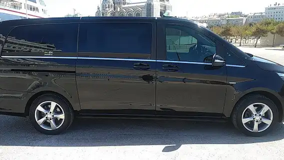 5-HOURS PRIVATE Sightseeing Tour of the Provence from La seyne, Toulon cruisesl