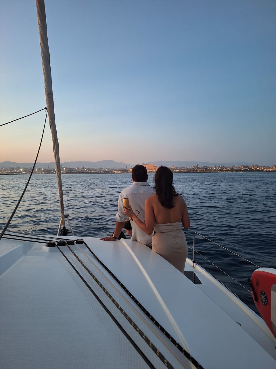 Palma: crociera in catamarano al tramonto di 2 ore con bevande