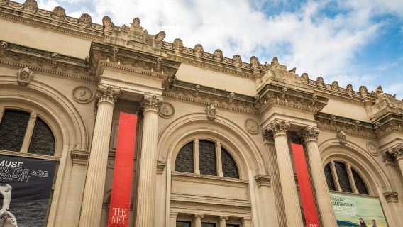 Tour salta fila dei Met Cloisters e della Fifth Avenue in auto