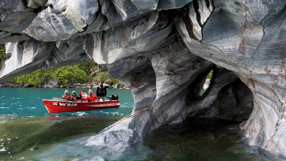 Puerto Tranquilo: Capillas de Mármol + Cathedral Boat Trip
