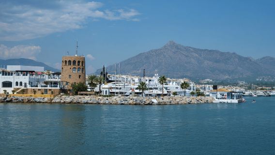 Mijas, Marbella, dan Puerto Banús dari Costa del Sol