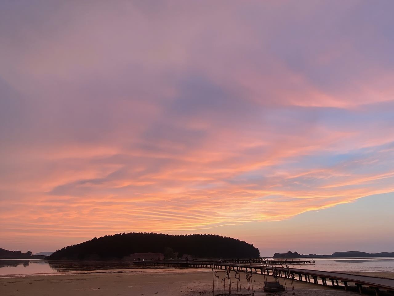 From Tirana:Sazan,Karaburun Beach tour &Paragliding in Vlora