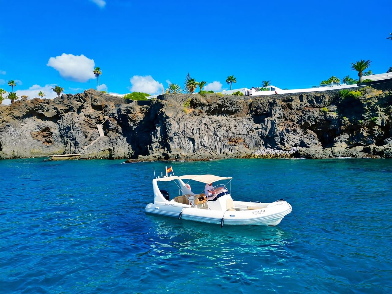 Pelayaran Matahari Terbenam yang Spektakuler di Tenerife: Pengalaman Ajaib