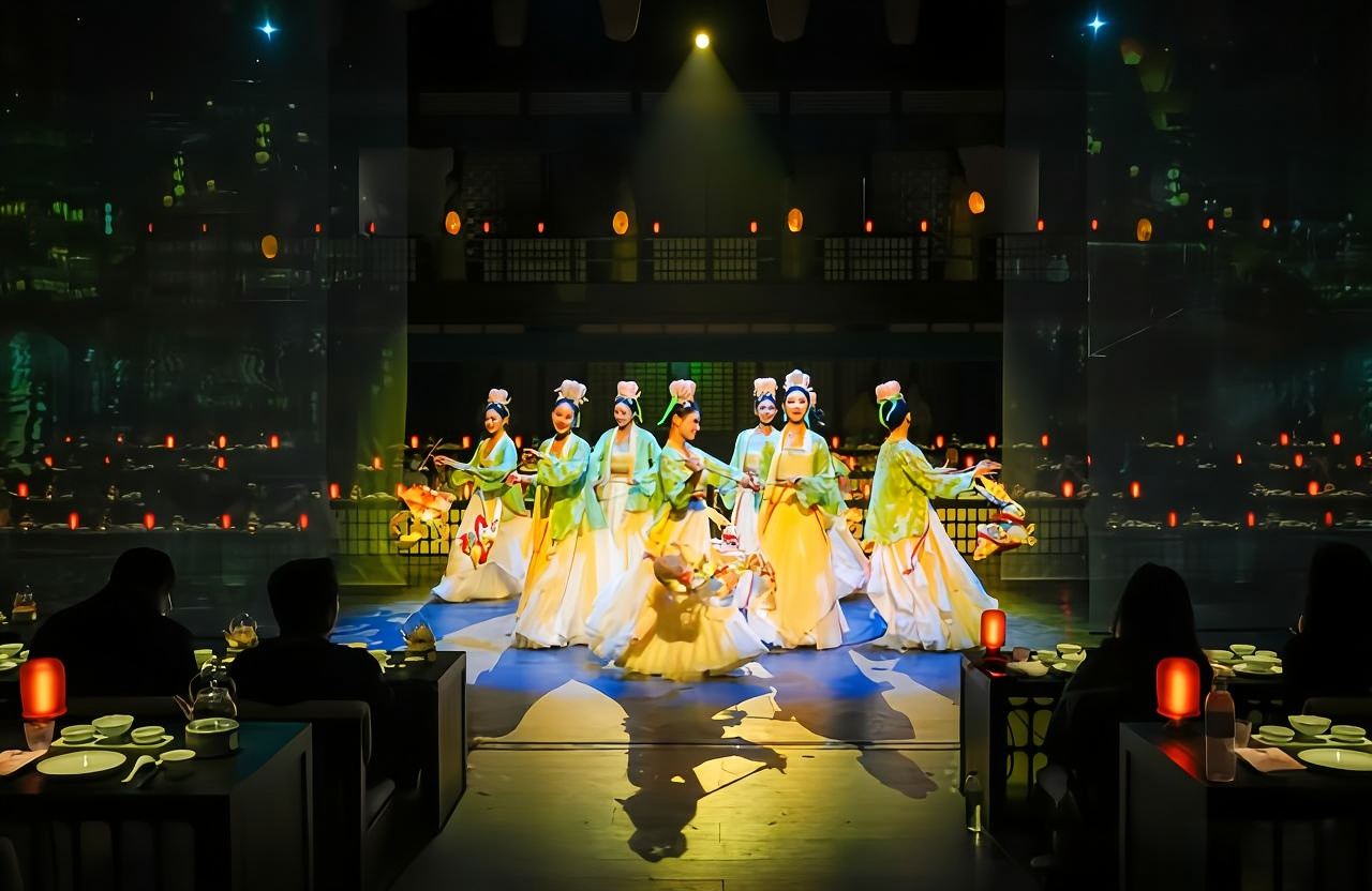 Banquete Imperial de Kaifeng Qingming Shanghe · Un festín inmersivo de la antigua corte china (experiencia de la cultura culinaria de la dinastía Song + música clásica antigua + etiqueta Song + recreación del banquete imperial)