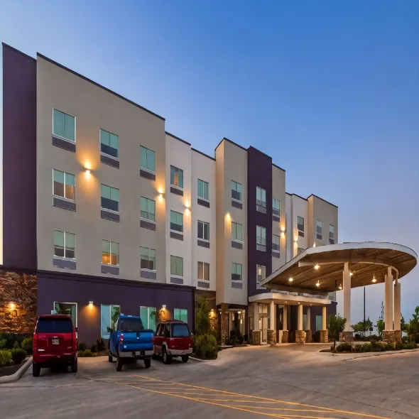 Best Western Plus Roland Inn  Suites