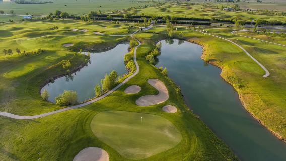 From Bratislava: Play Golf in Slovakia - all inclusive