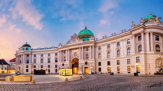 維也納美泉宮＋茜茜公主博物館＋皇家珍寶館＋霍夫堡