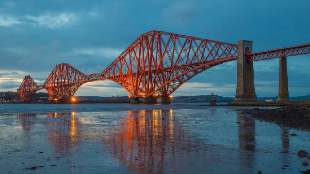 Coastal Paths of Fife and St Andrews – Full-Day Small Group Tour