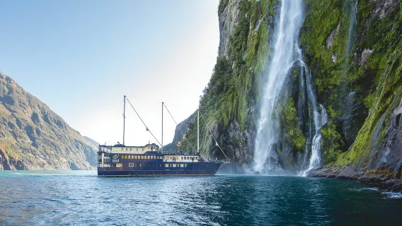 tour 1 ngày vịnh Milford New Zealand [vé tàu đơn/Queenstown/xe buýt lớn khứ hồi + du thuyền]