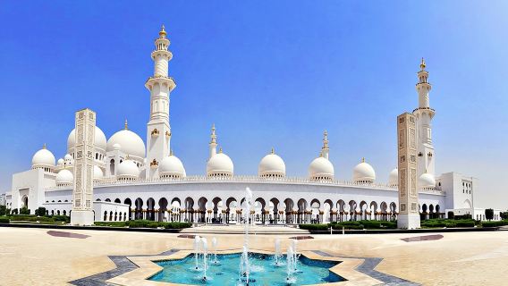 Abu Dhabi Full-Day Sightseeing Tour from Dubai with Mosque Visit