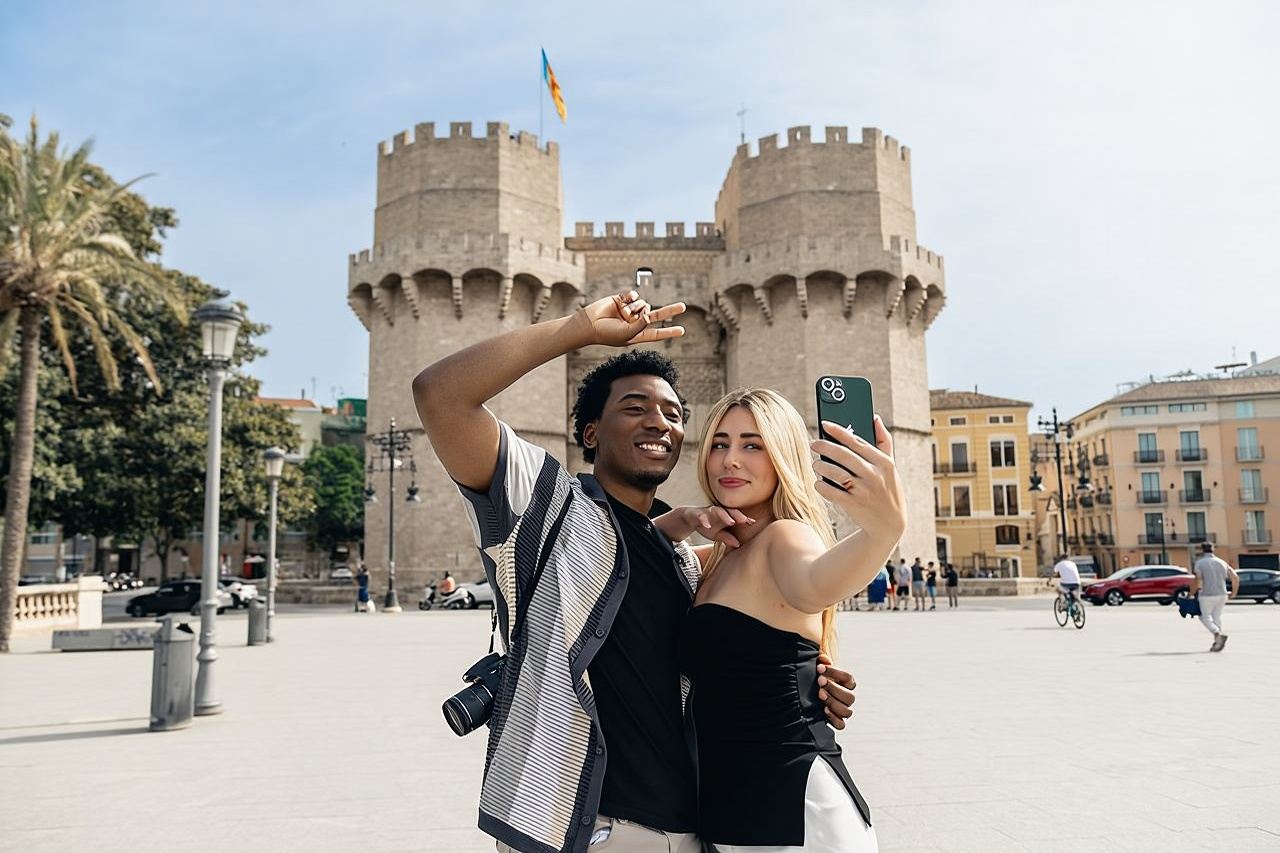 Tour privato a piedi di Valencia con guida ufficiale valenciana