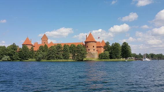 Tour out of Vilnius: Paneriai holocaust park, Trakai, Kaunas