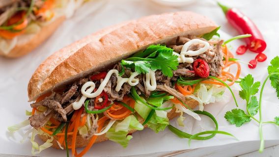 Hanoi Street Food: Small Group Walking Tour