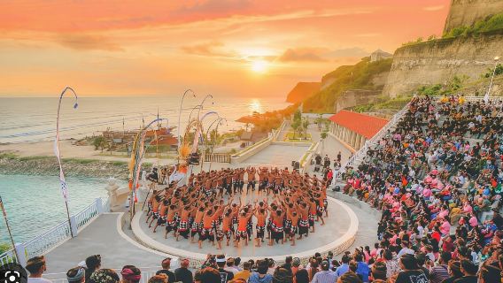 峇里島金巴蘭海灘一日遊