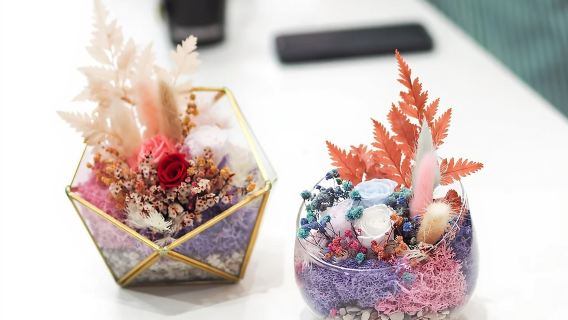 Workshop di Giardino Floreale Conservato a Singapore di J2 Terrarium