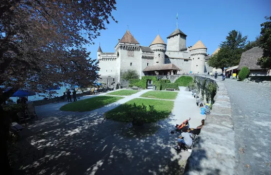 蒙特勒西庸城堡門票