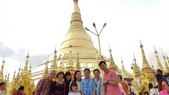 Private Yangon Day Tour with Circular Train