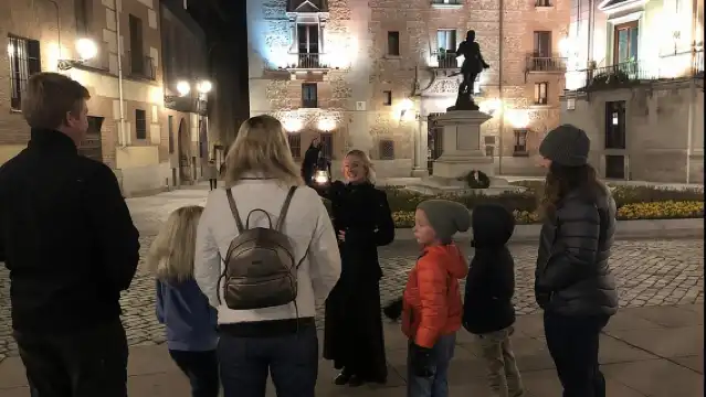 Evening Walking Tour: Spanish Inquisition & Legends of Old Madrid