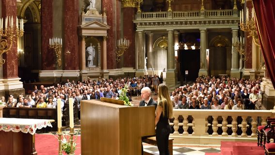 Organ Concert in the St. Stephen's Basilica & Night Cruise