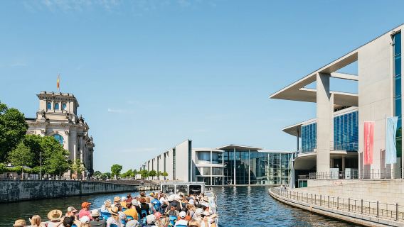 Берлин: часовая экскурсия по городу на лодке с гарантированными местами