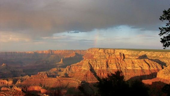 Grand Canyon: Chuyến tham quan ngắm hoàng hôn địa hình với Tour Skip-the-Gate