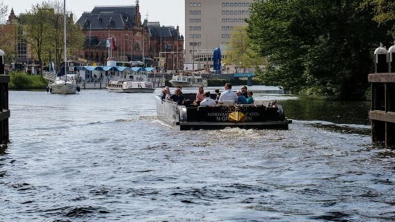 Groningen: Stadtrundfahrt im offenen Boot