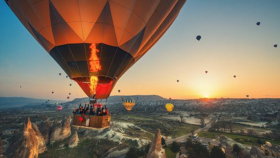 Dari Antalya: Lawatan 2 Hari Cappadocia, Hotel Gua & Belon Udara Panas