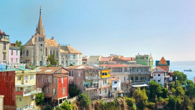 英國貝爾法斯特-巨人之路+黑暗樹籬+卡里克索橋【包車10H】