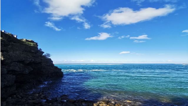 Mauritius Seven Colored Earth one-day tour Mountaintop Restaurant Lunch + Deer Cave Crater + Black River Gorge Grand Canyon