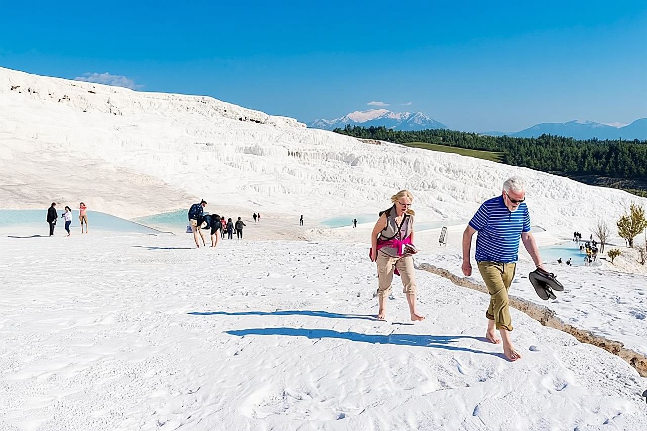 Alanya: Salda Lake and Pamukkale Full-Day Guided Tour