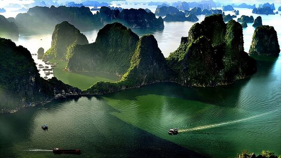 Halong Bay Full-Day with 6 Hour Cruise Kayaking, Swimming, Lunch
