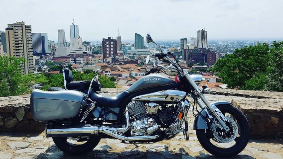 Recorre Cali en una moto cruiser de alta capacidad - Cristo Rey & Yanaconas